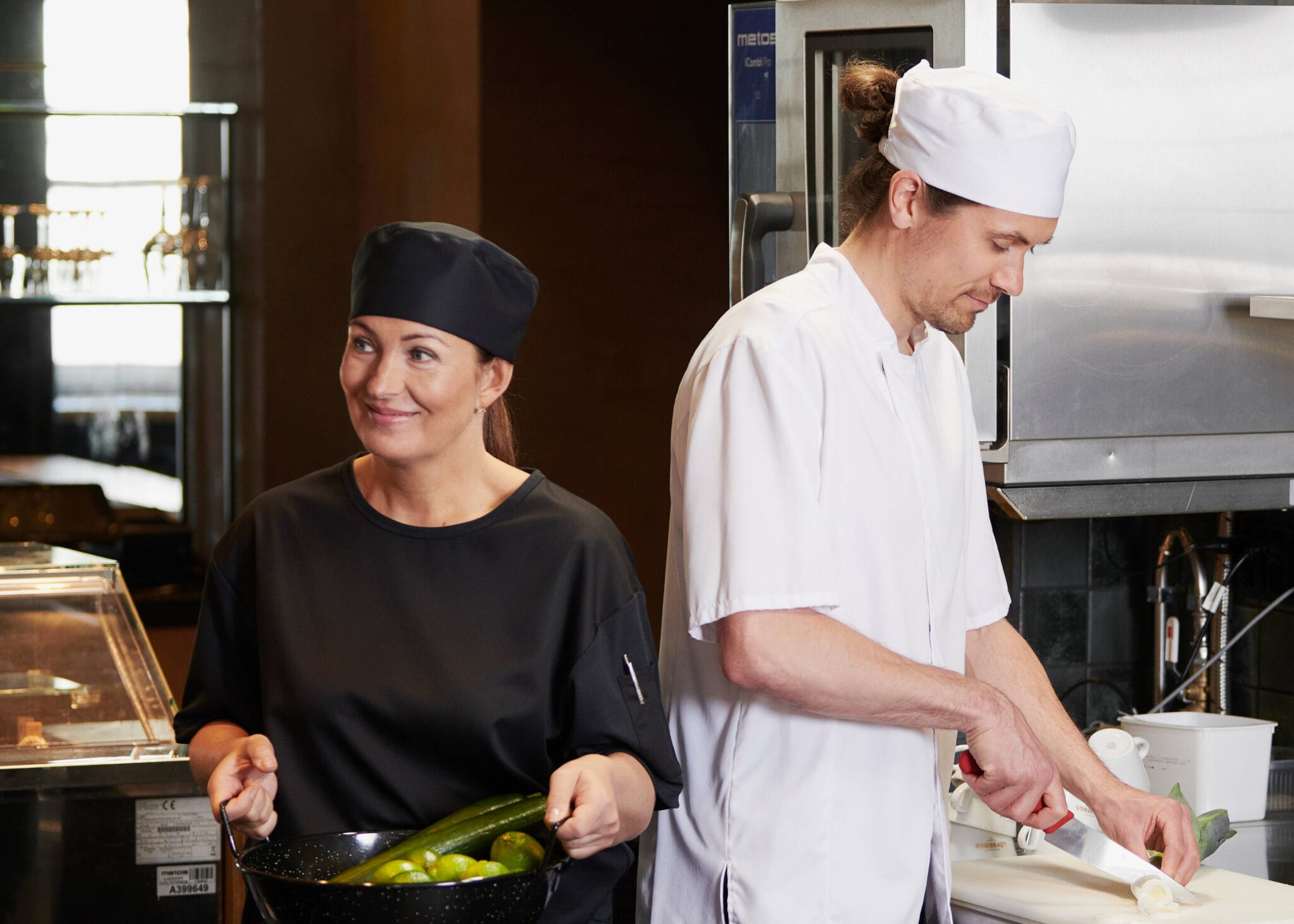 HoReCa workwear from recycled materials