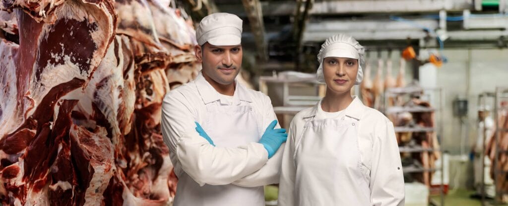 Workwear for temperature control in meat processing